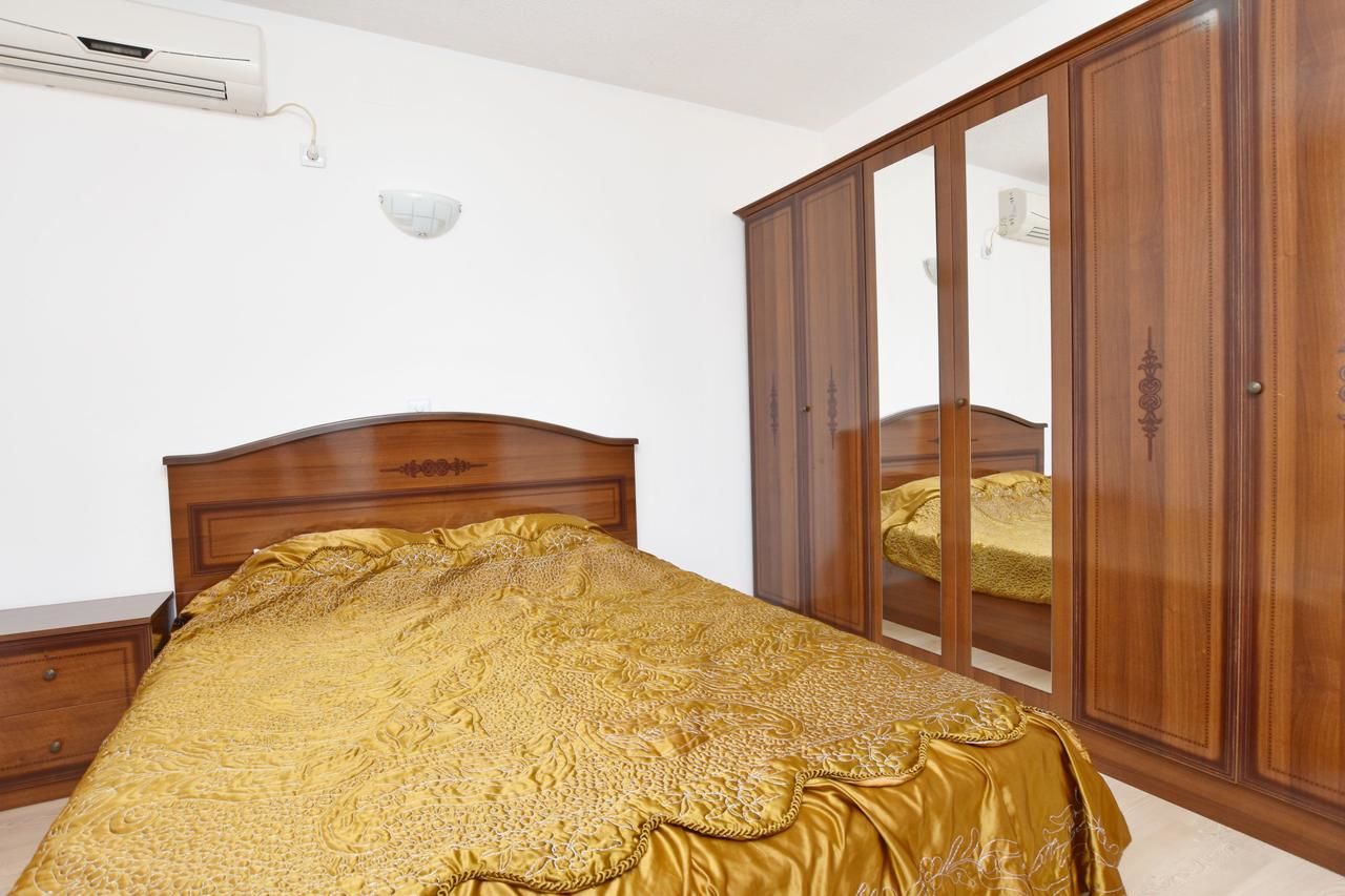 Апартаменты Apartments and Rooms Villa Mia Улцинь