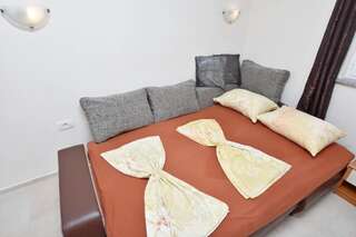 Апартаменты Apartments and Rooms Villa Mia Улцинь Номер-студио-8
