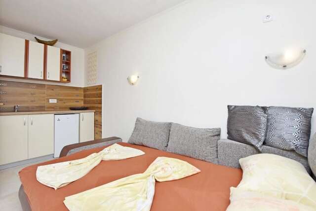 Апартаменты Apartments and Rooms Villa Mia Улцинь-51